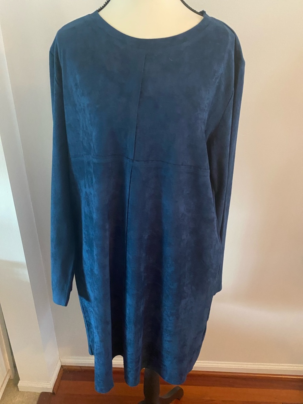 Job XL faux suede blue dress